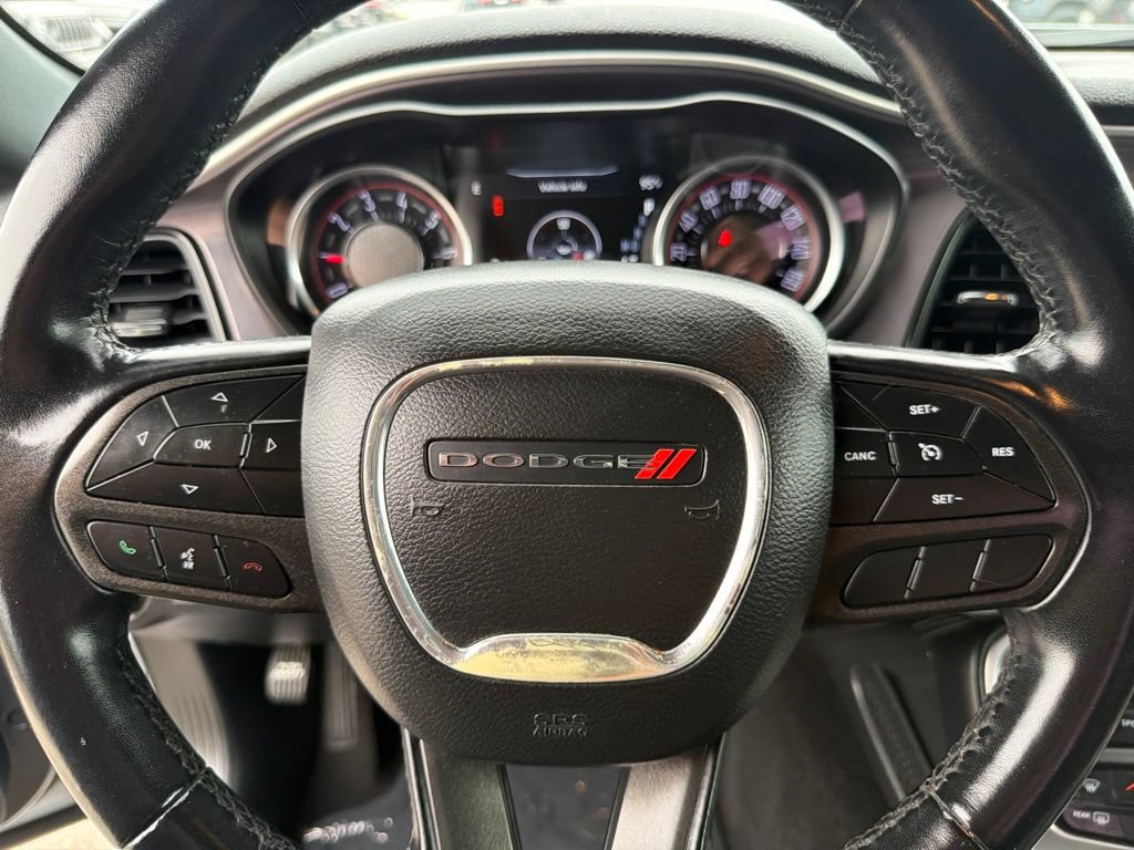 Used 2021 Dodge Challenger SXT RWD image 17