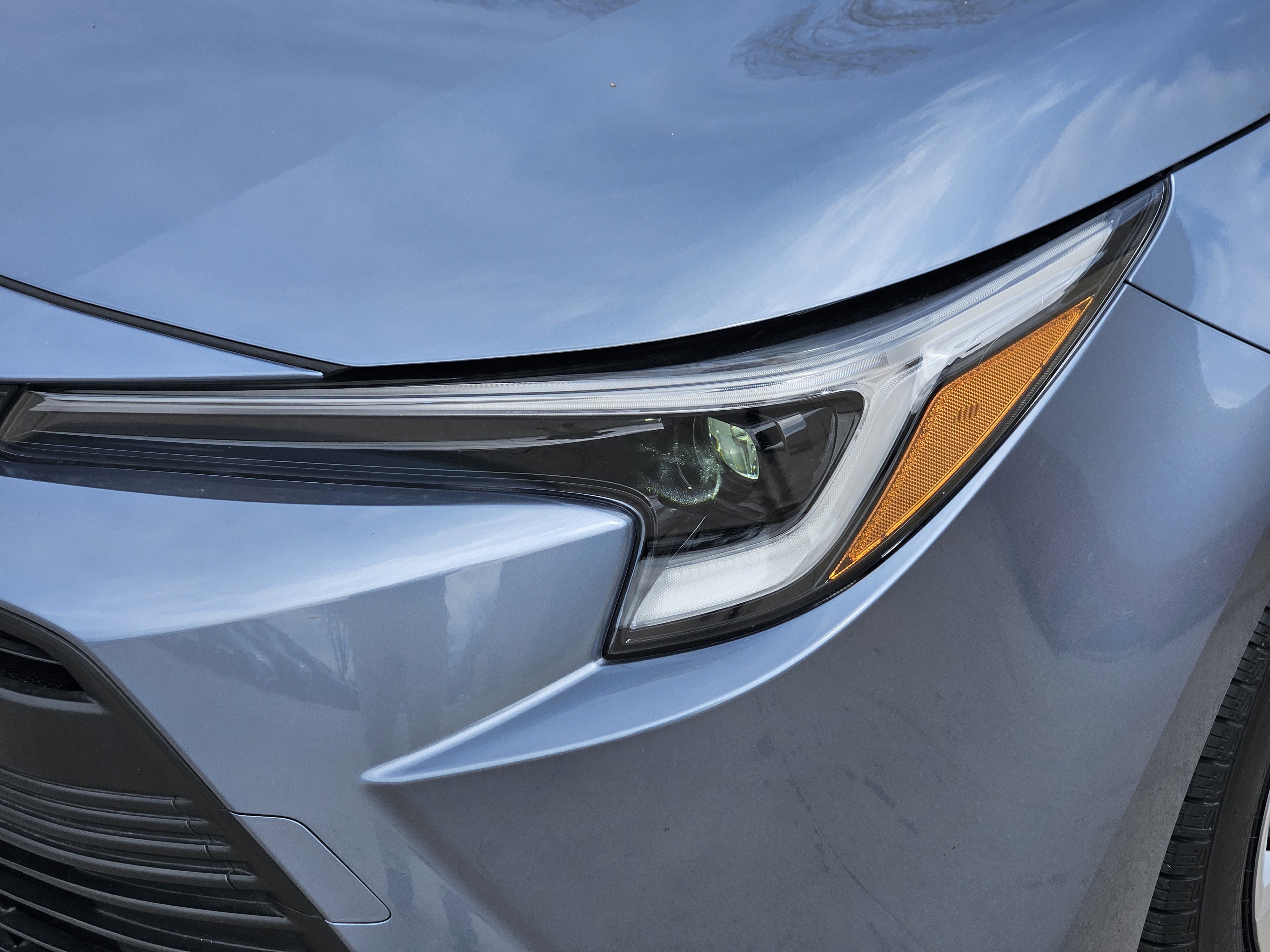 Used 2023 Toyota Corolla LE image 7