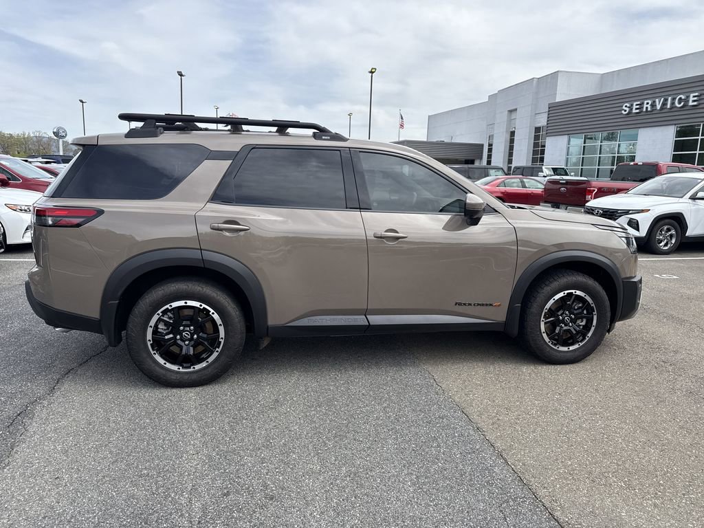 Used 2024 Nissan Pathfinder Rock Creek image 8