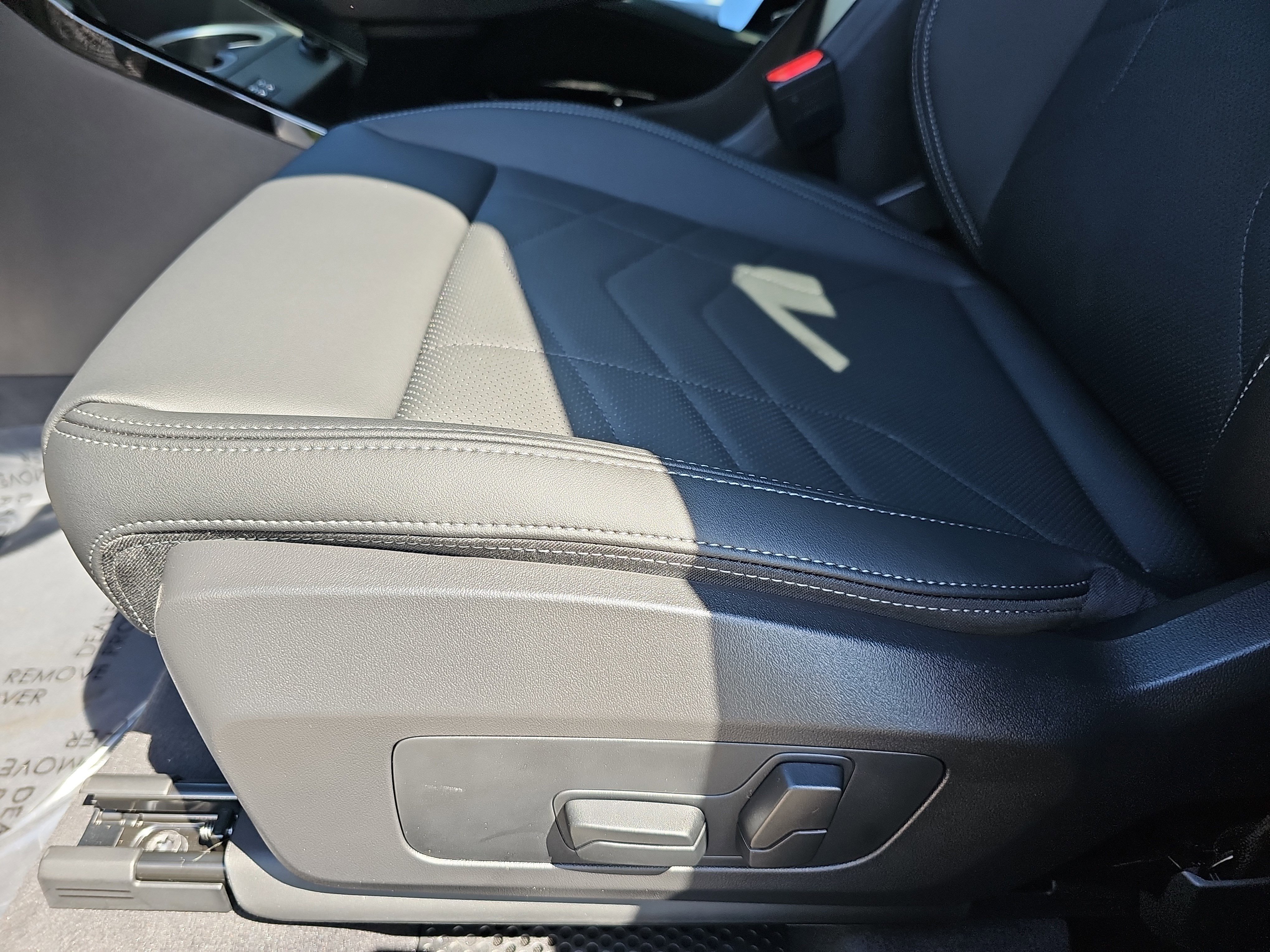 New 2026 BMW X1 xDrive28i w/ Technology Package image 30