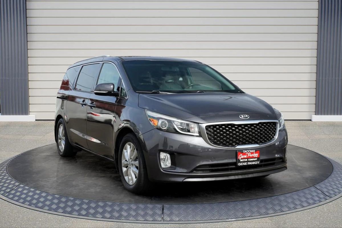 Used 2015 Kia Sedona EX