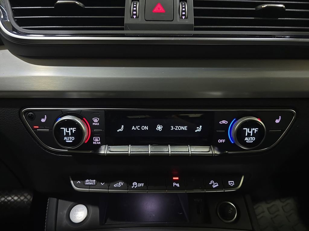 Used 2024 Audi Q5 e Premium Plus AWD/4WD image 23