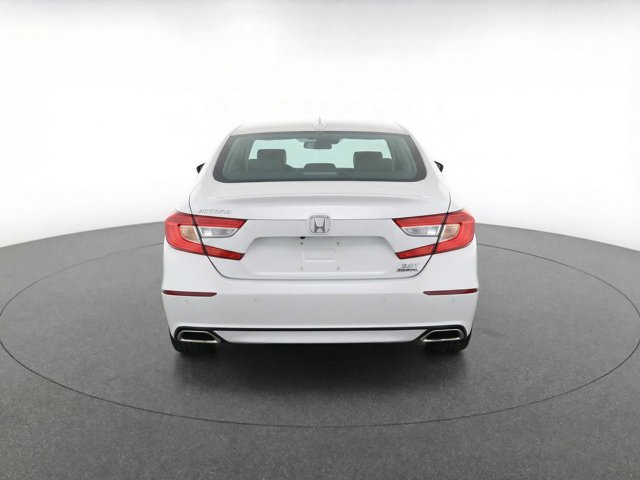 Used 2022 Honda Accord Touring image 6