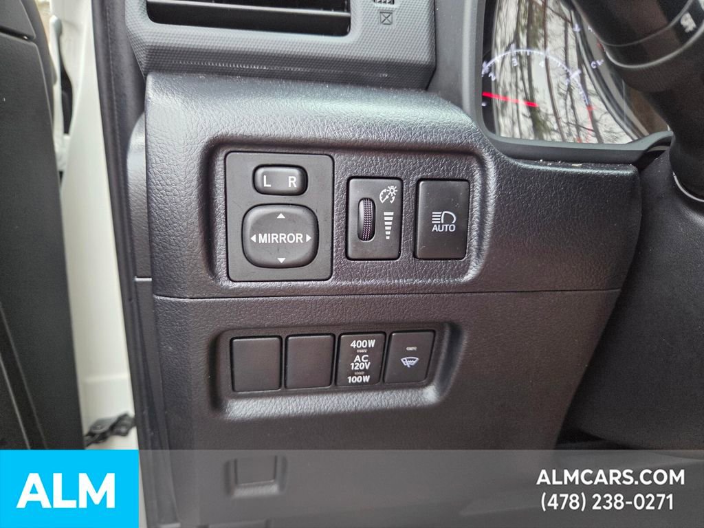 Used 2023 Toyota 4Runner SR5 image 31