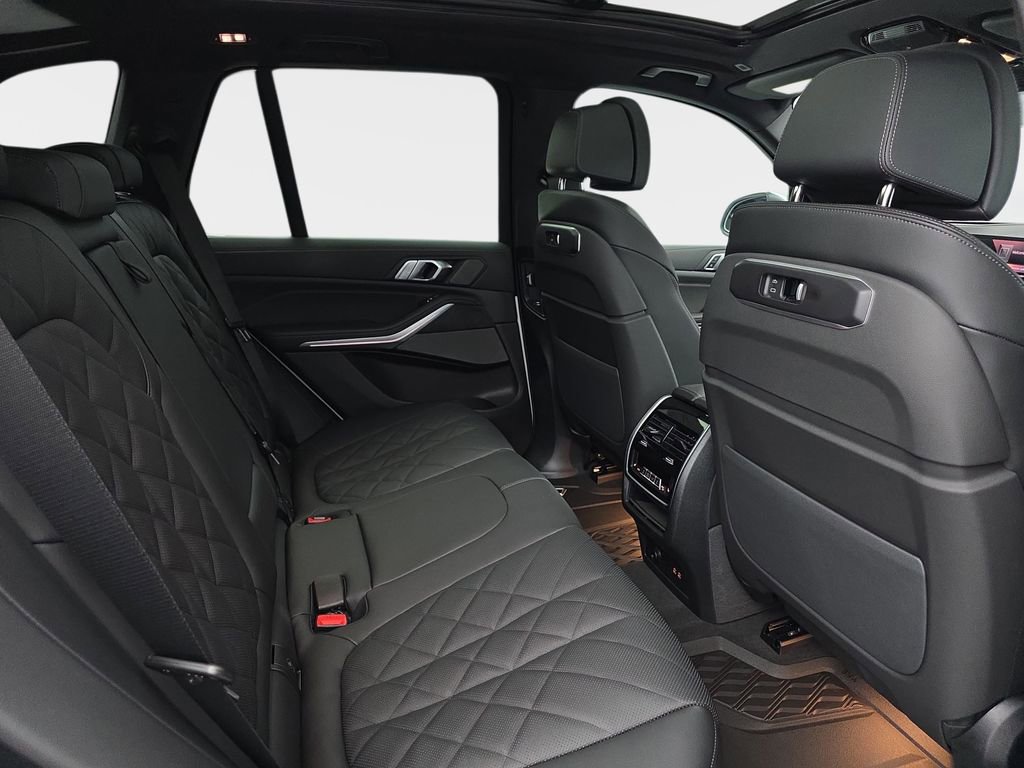 New 2026 BMW X5 xDrive40i w/ Off-Road Package image 11