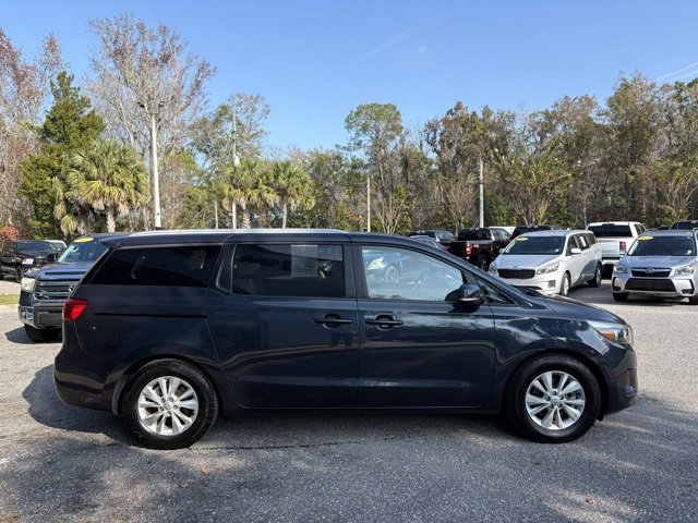 Used 2015 Kia Sedona LX w/ LX Convenience Package image 7