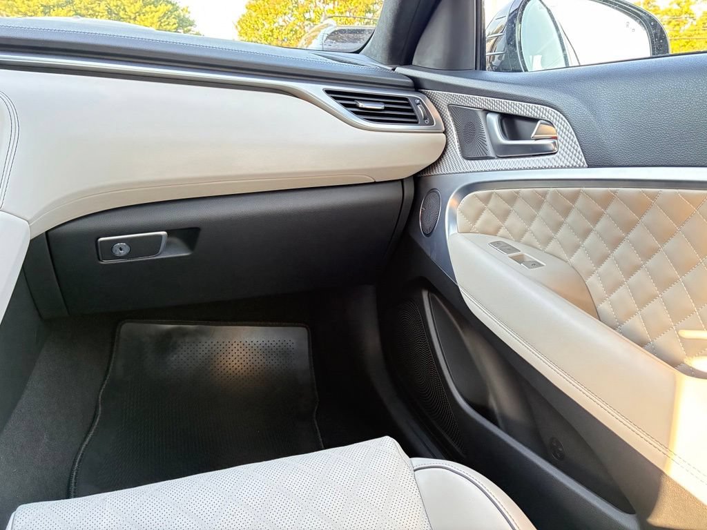 Used 2023 Genesis G70 3.3T w/ Sport Prestige Package AWD/4WD image 38
