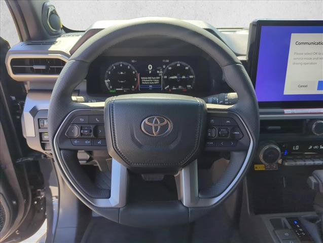 Certified 2026 Toyota 4Runner TRD Off-Road Premium AWD/4WD image 13