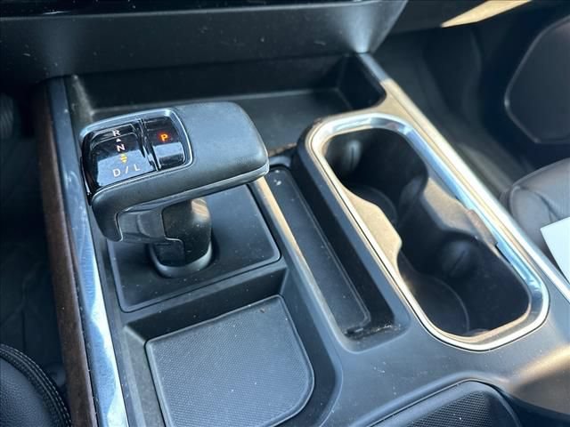Certified 2023 Chevrolet Silverado 1500 High Country AWD/4WD image 32