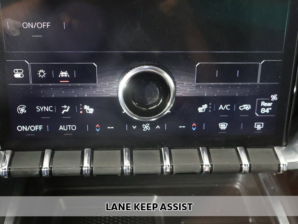 Used 2024 GMC Acadia Elevation image 6