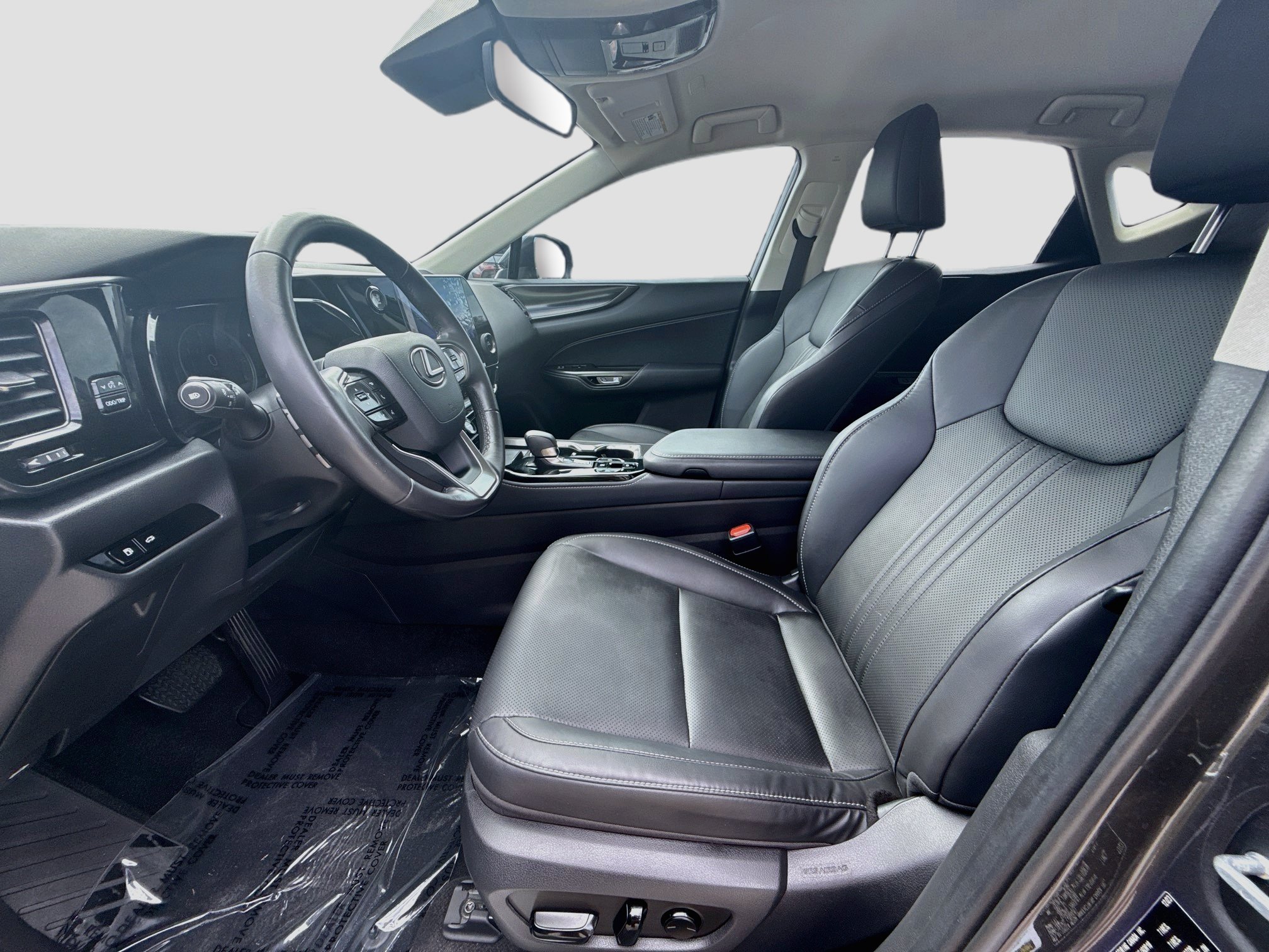 Used 2024 Lexus NX 250 FWD w/ Towing Package (2000 Lbs) image 16