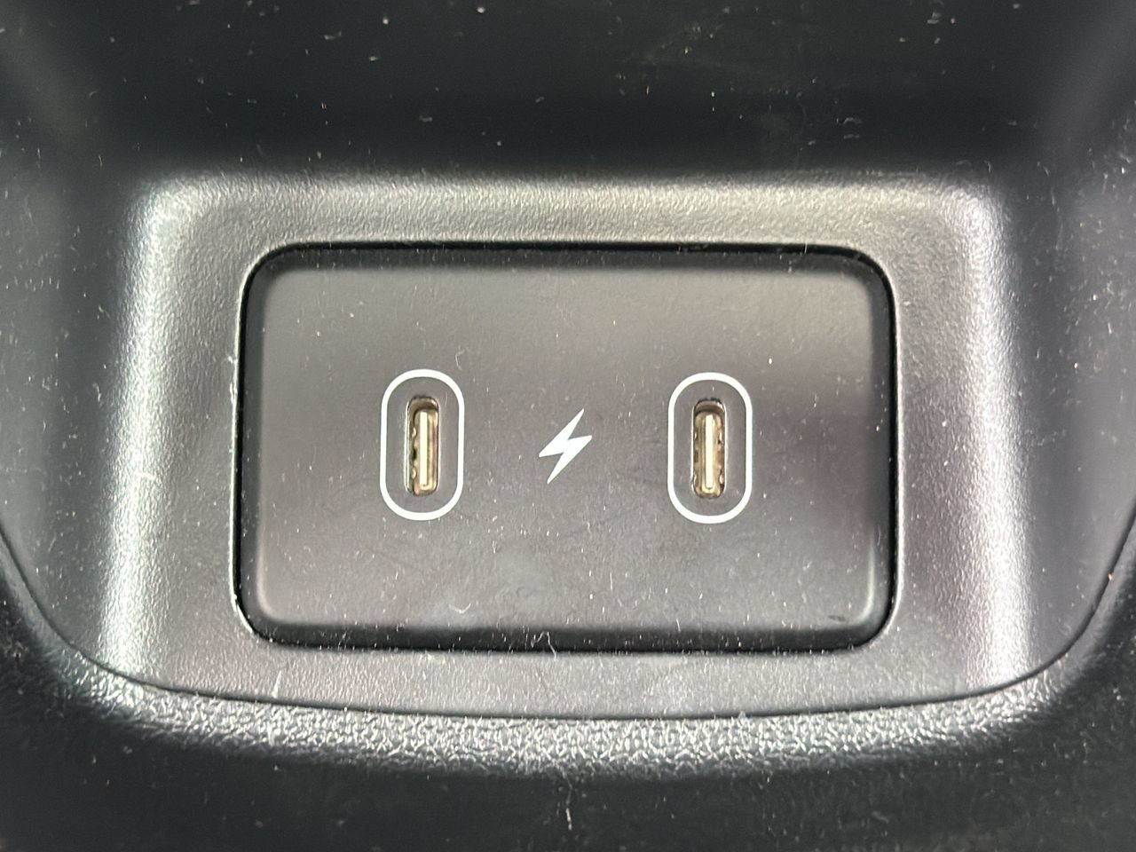 Used 2025 Hyundai Elantra Limited FWD image 21