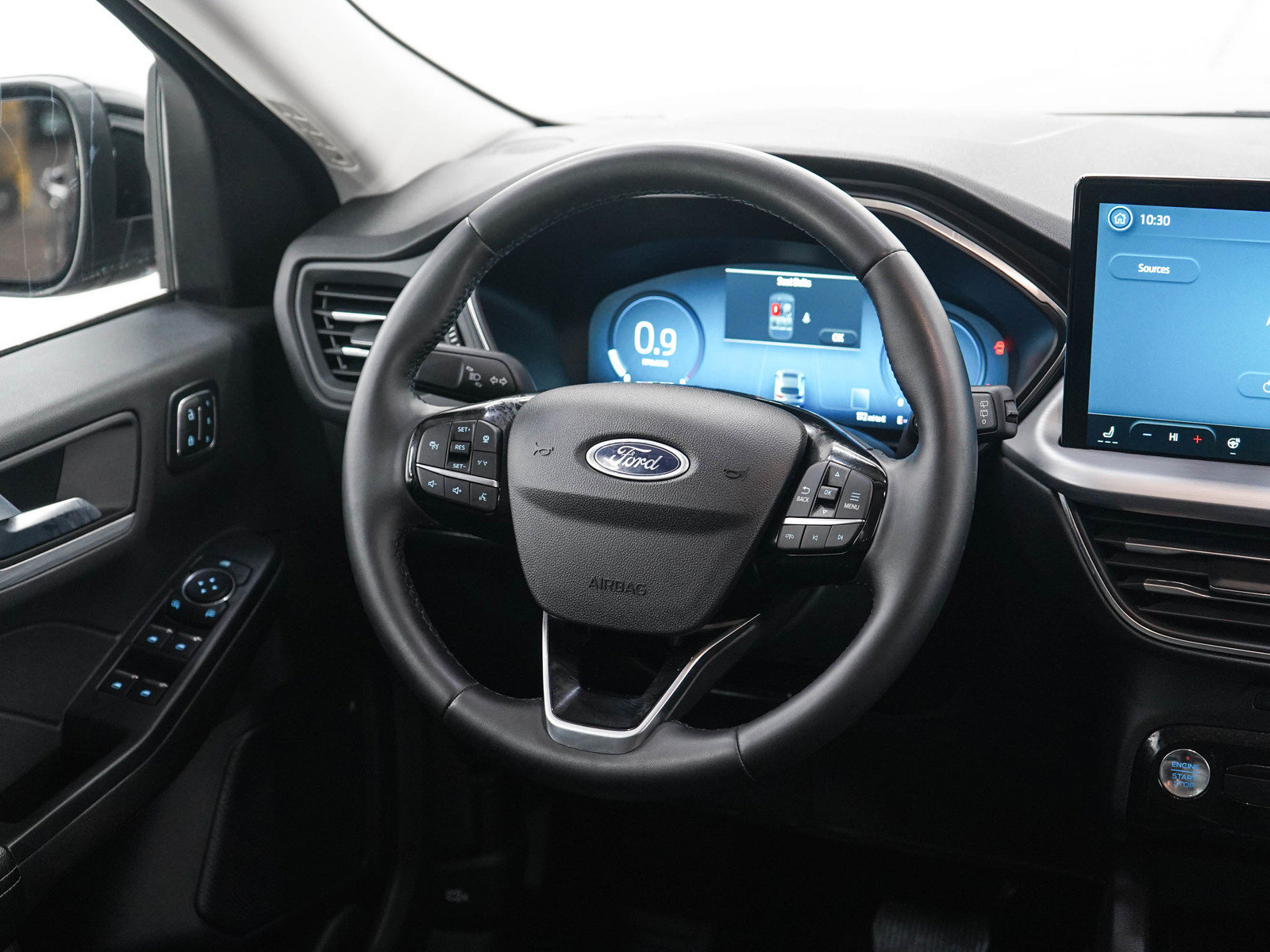 Used 2025 Ford Escape Platinum AWD/4WD image 14