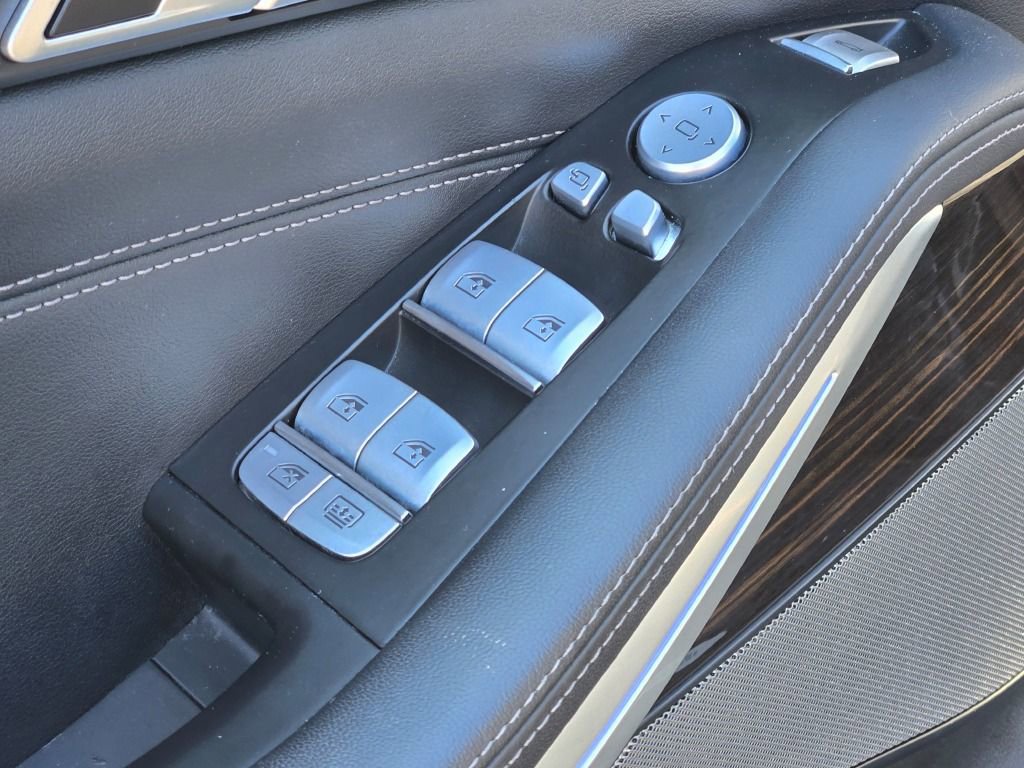 Used 2024 BMW X7 M60i w/ Executive Package AWD/4WD image 33