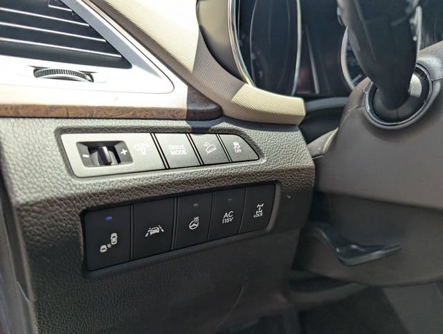 Used 2019 Hyundai Santa Fe XL AWD/4WD image 16