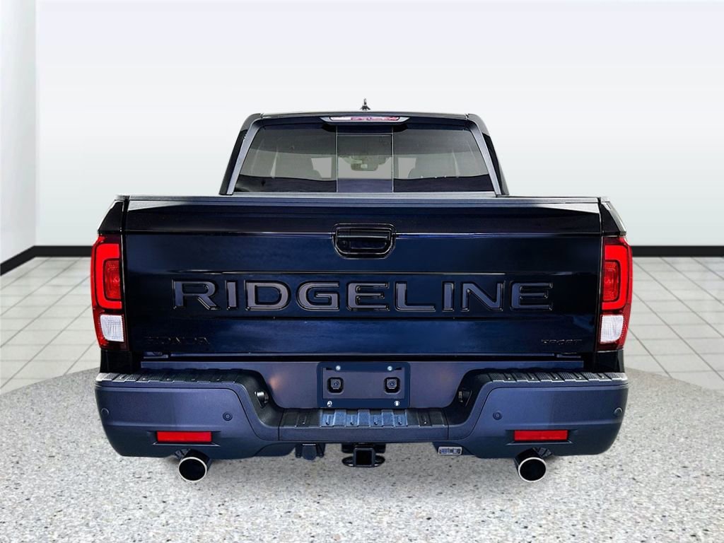 New 2026 Honda Ridgeline Black Edition image 3