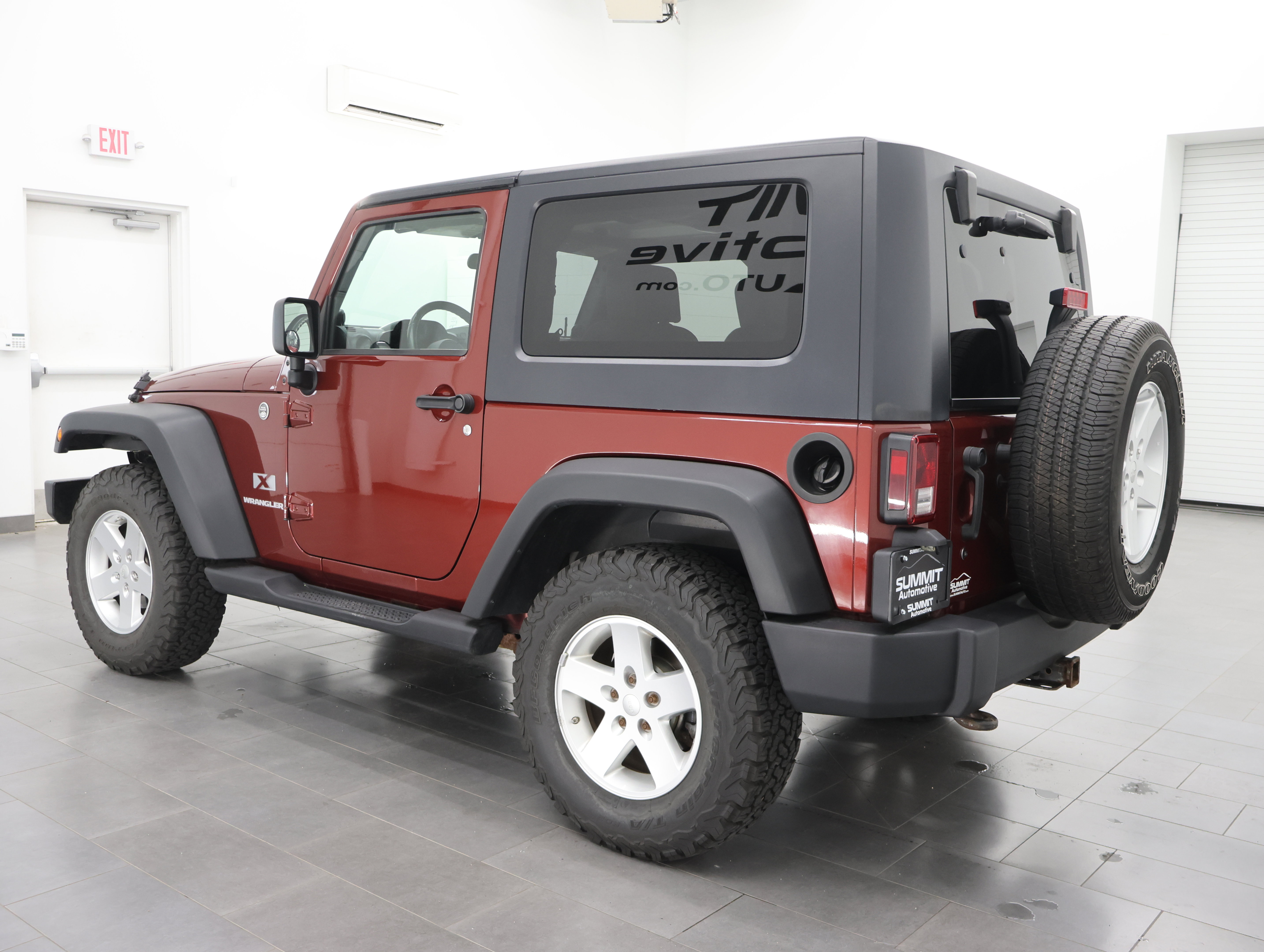 Used 2009 Jeep Wrangler X AWD/4WD image 5