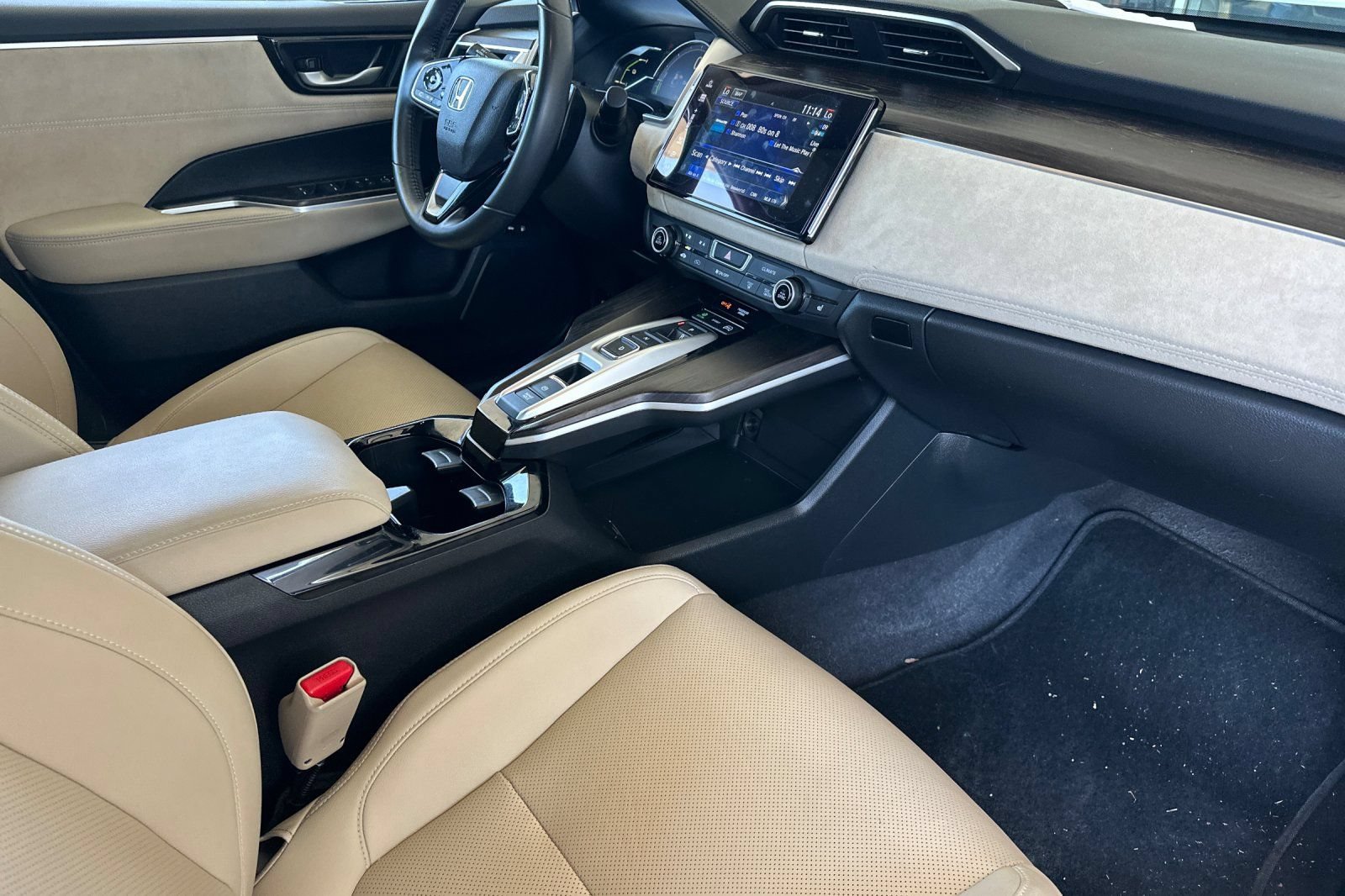 Used 2020 Honda Clarity Touring image 15