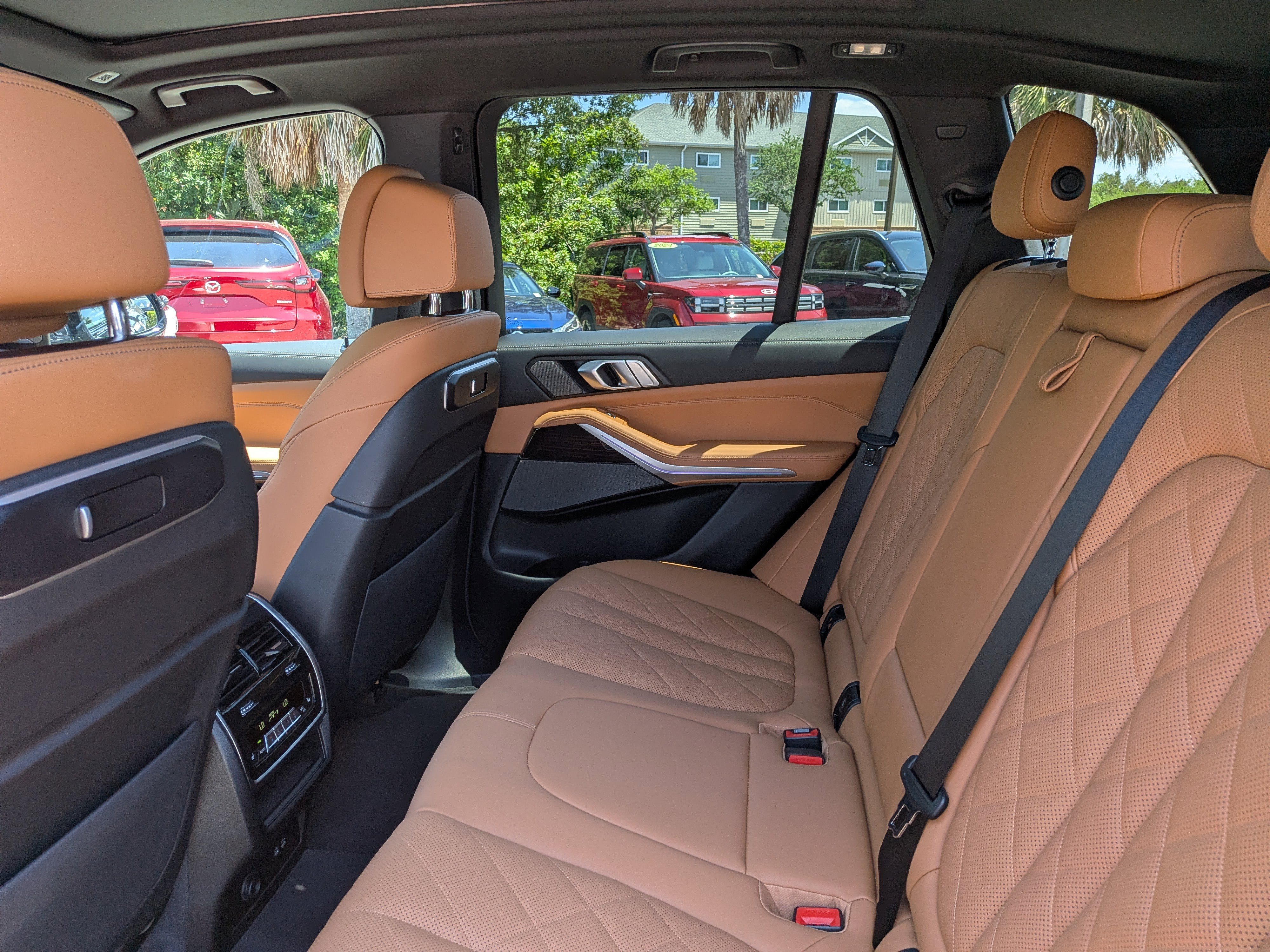 Used 2026 BMW X5 sDrive40i image 14