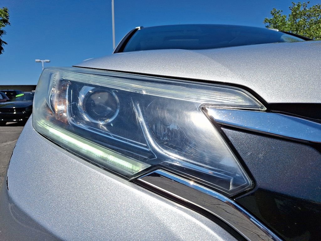 Used 2016 Honda CR-V Touring image 9