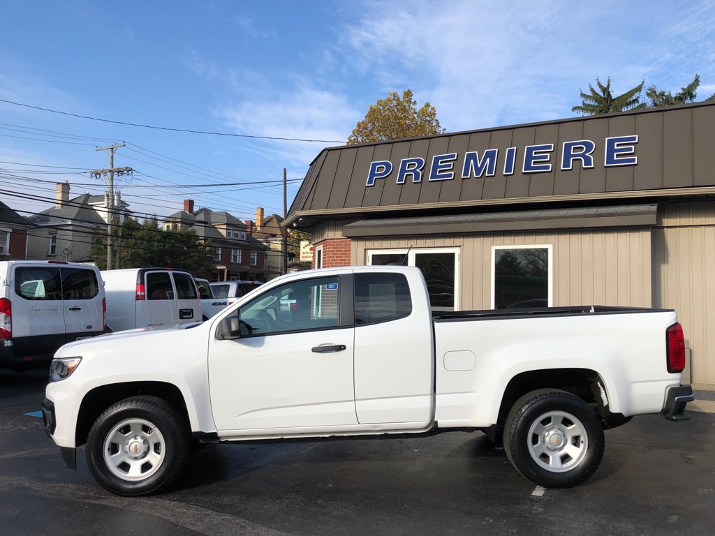 Used 2022 Chevrolet Colorado W/T RWD image 3