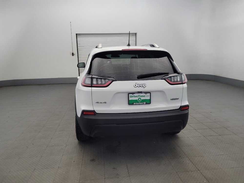 Used 2019 Jeep Cherokee Latitude w/ Cold Weather Group image 6