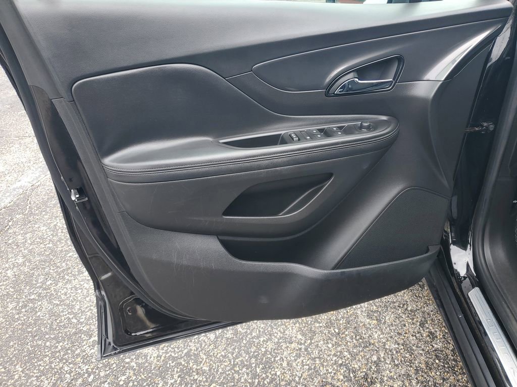 Used 2019 Buick Encore Preferred image 8