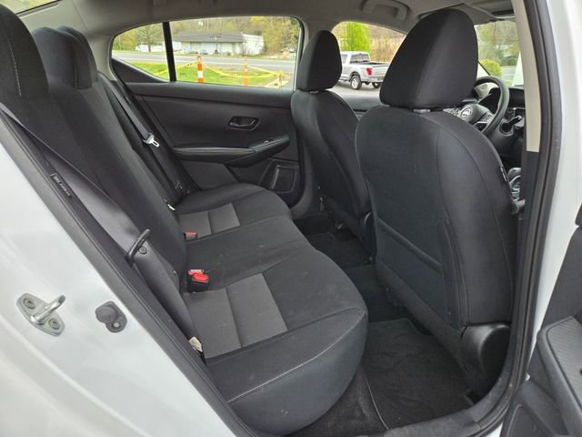Used 2024 Nissan Sentra SV FWD image 15