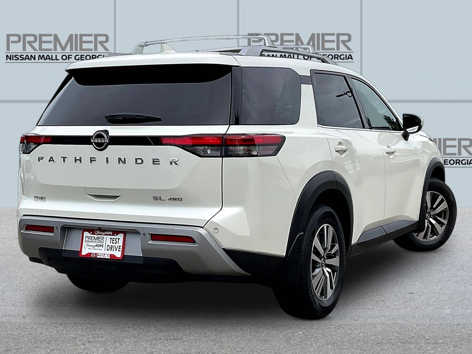 Certified 2022 Nissan Pathfinder SL AWD/4WD image 7