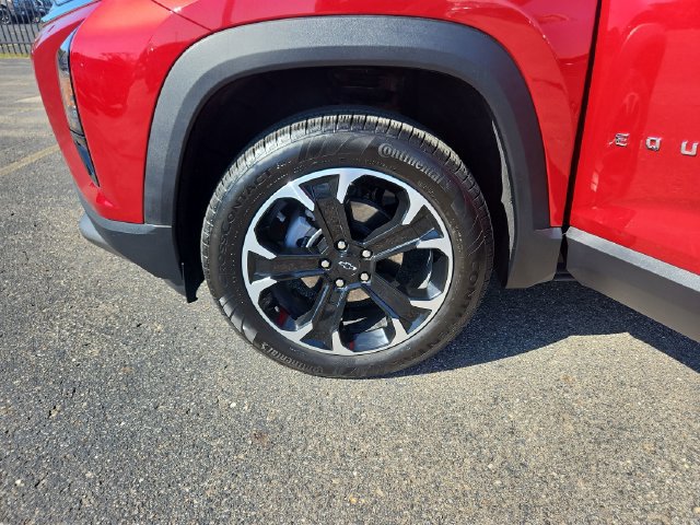 Used 2026 Chevrolet Equinox LT w/ Safety and Technology Package FWD image 27