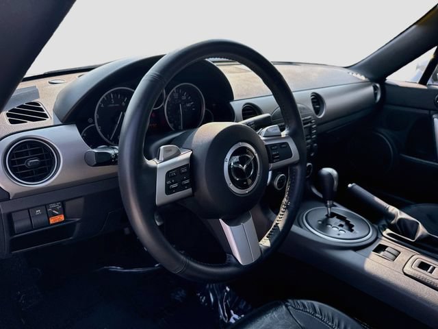 Used 2012 MAZDA MX-5 Miata Grand Touring w/ Premium Pkg RWD image 9