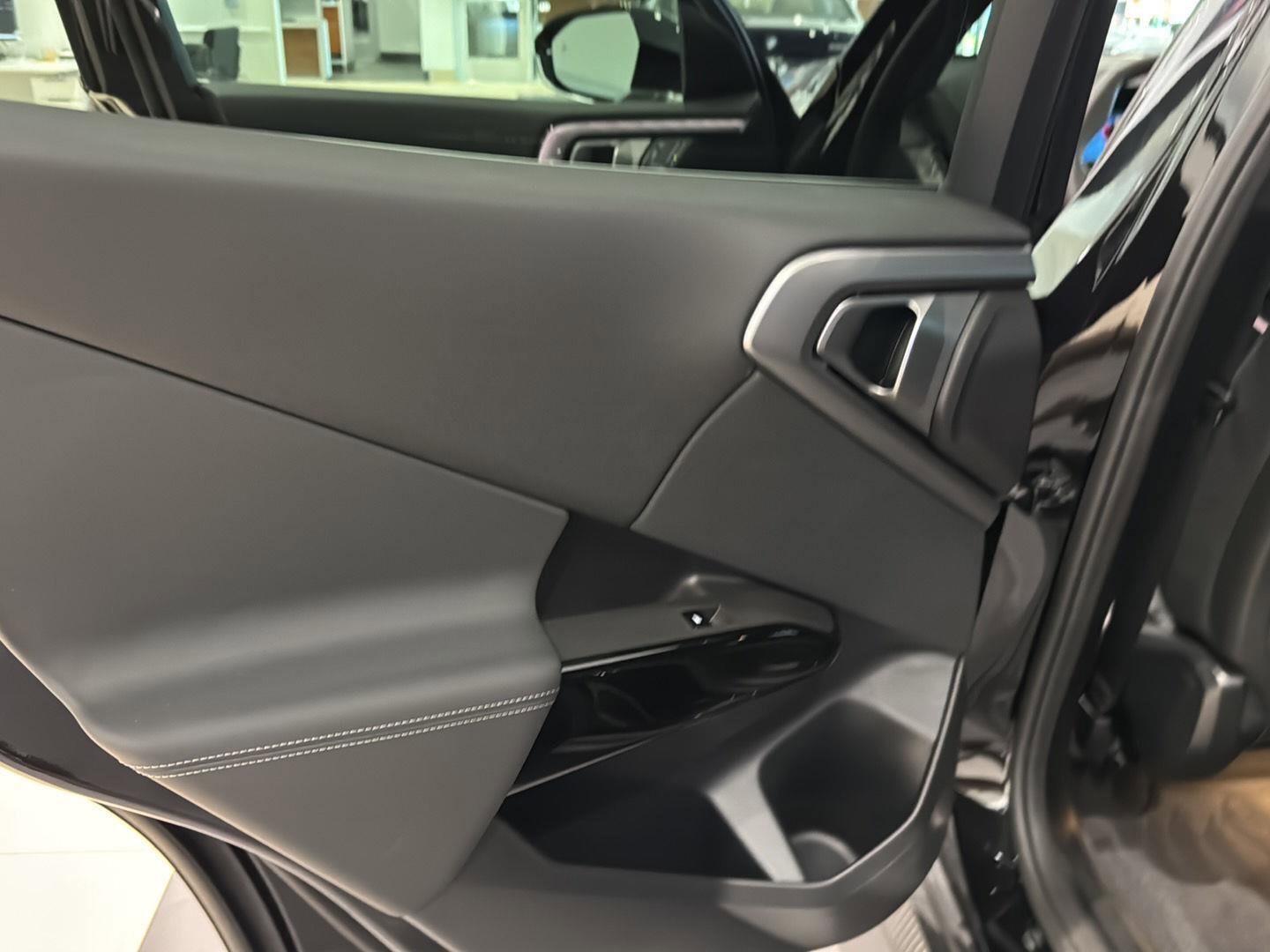 New 2026 BMW X3 xDrive30 w/ Convenience Package image 15