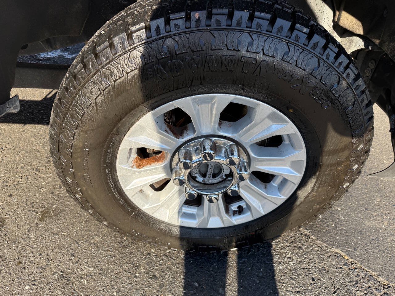 Used 2021 Ford F250 XLT w/ FX4 Off-Road Package AWD/4WD image 12