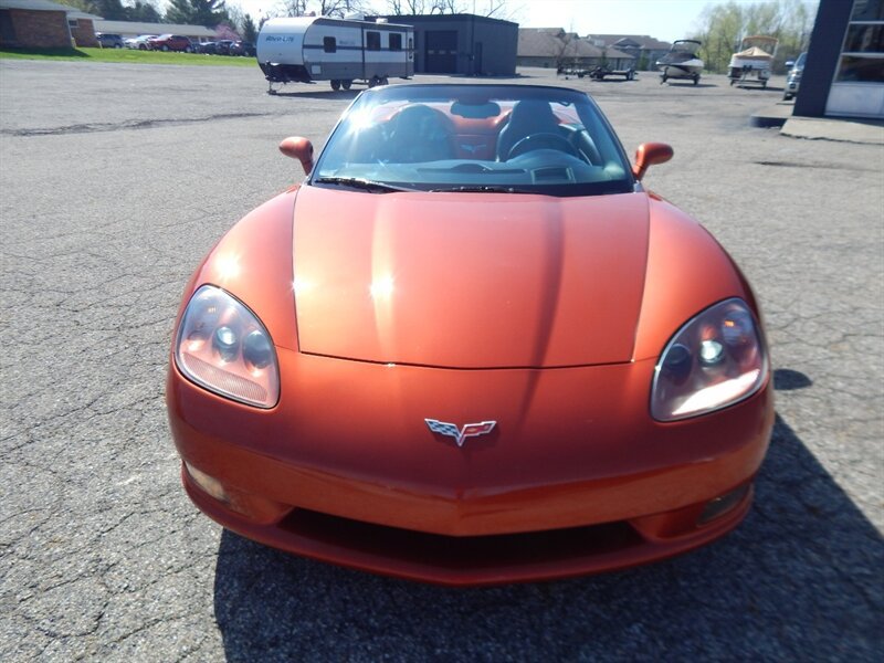 Used 2005 Chevrolet Corvette Convertible w/ Preferred Equipment Group RWD image 4