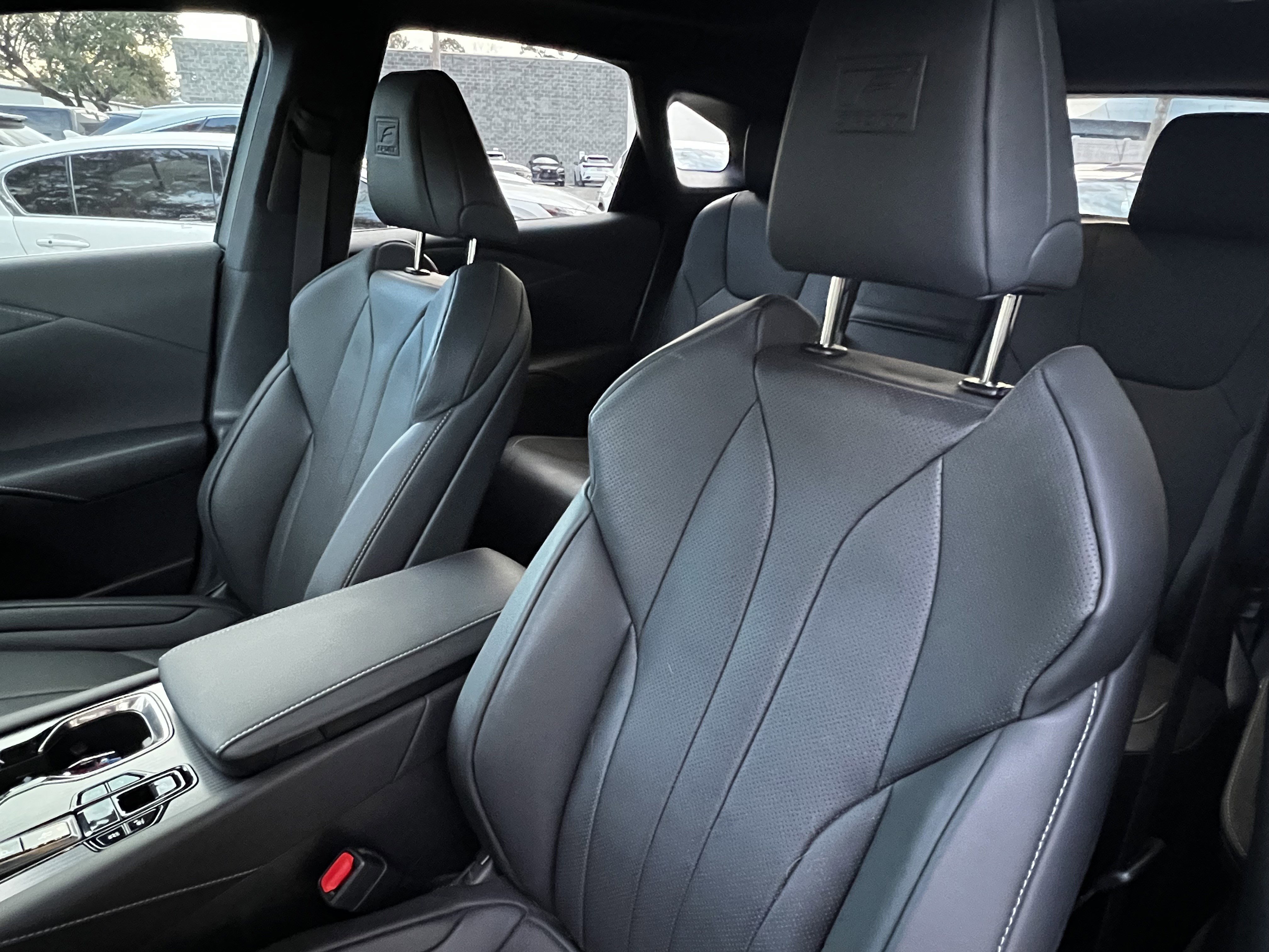 Used 2025 Lexus RX 350 F Sport image 17