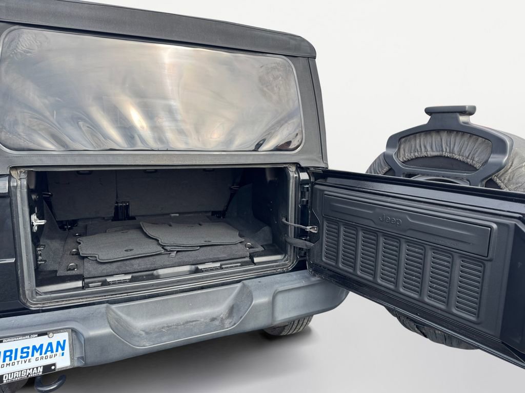 Used 2022 Jeep Wrangler Unlimited Sport image 16