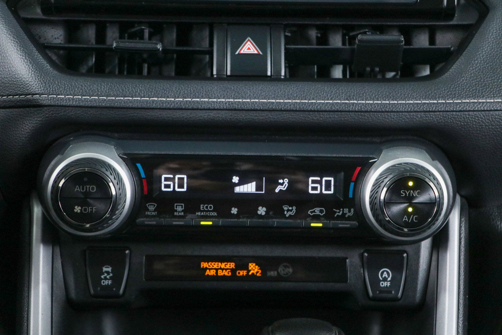 Used 2022 Toyota RAV4 XLE FWD image 20