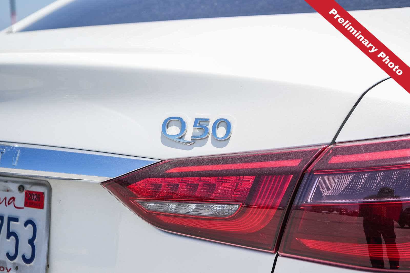 Used 2020 INFINITI Q50 Luxe w/ Essential Package (3.0T Luxe) RWD image 10