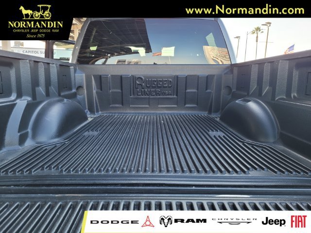 Used 2025 Ford F150 XLT w/ Equipment Group 301A Standard RWD image 19