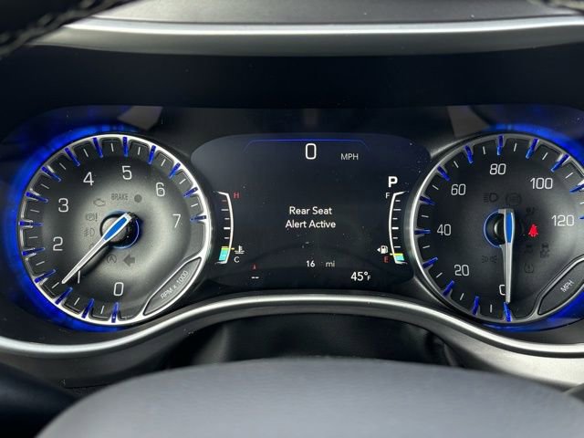 New 2026 Chrysler Pacifica Select image 29