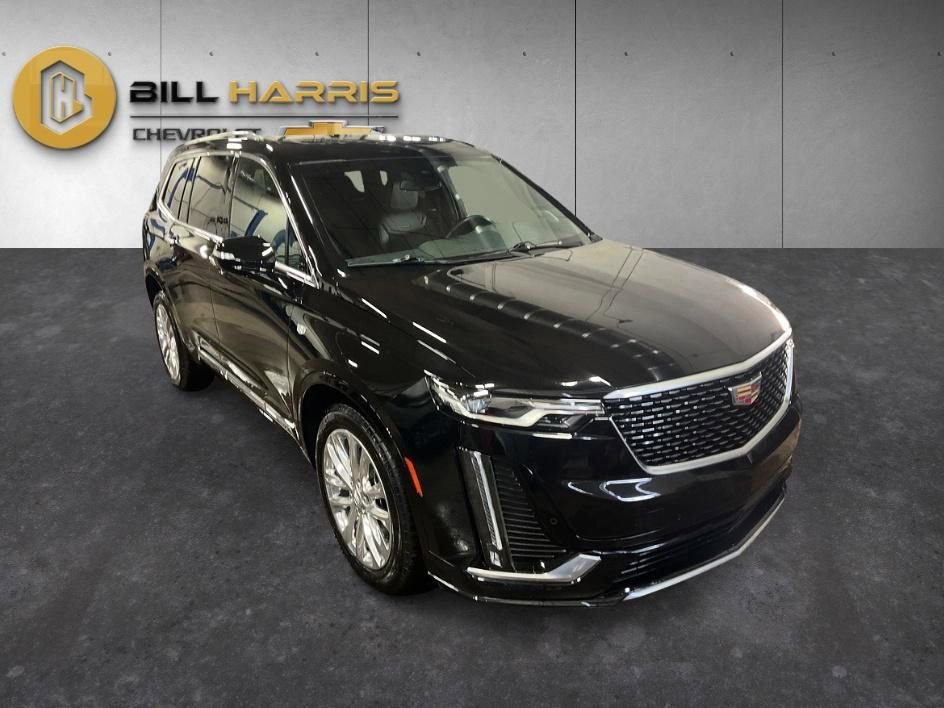 Used 2024 Cadillac XT6 Premium Luxury w/ LPO, Floor Liner Package image 8