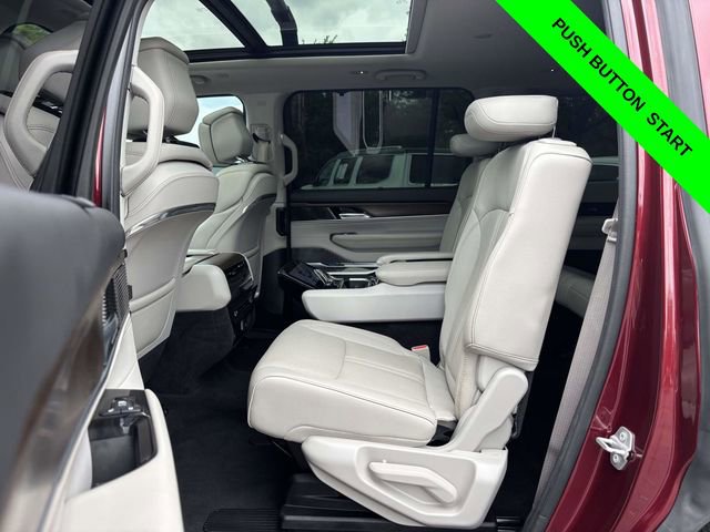 Used 2022 Jeep Grand Wagoneer Series I AWD/4WD image 29