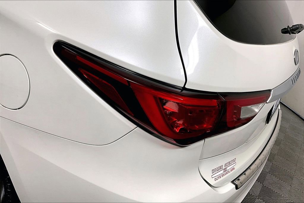 Used 2018 INFINITI QX60 Luxe w/ Deluxe Technology Package image 30