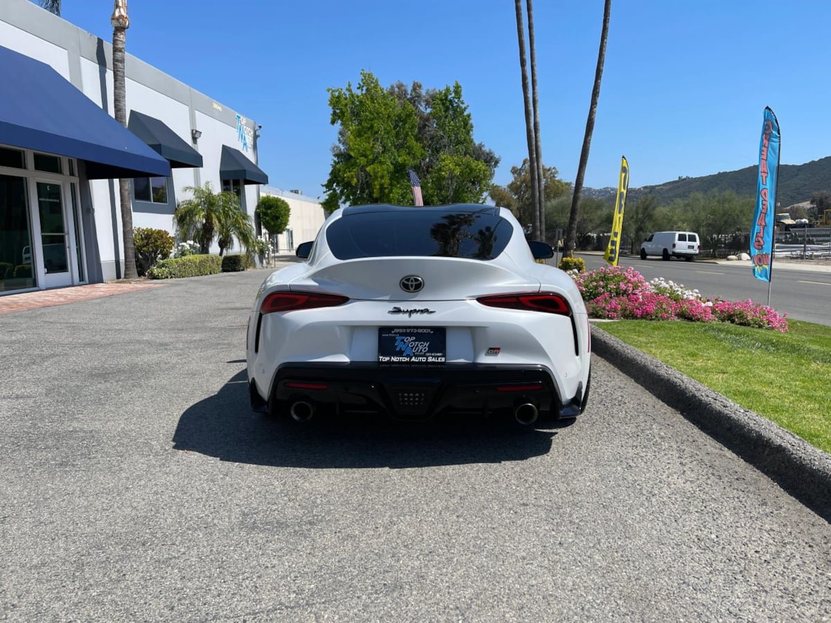 Used 2021 Toyota Supra Premium w/ Driver Assist Package RWD image 6