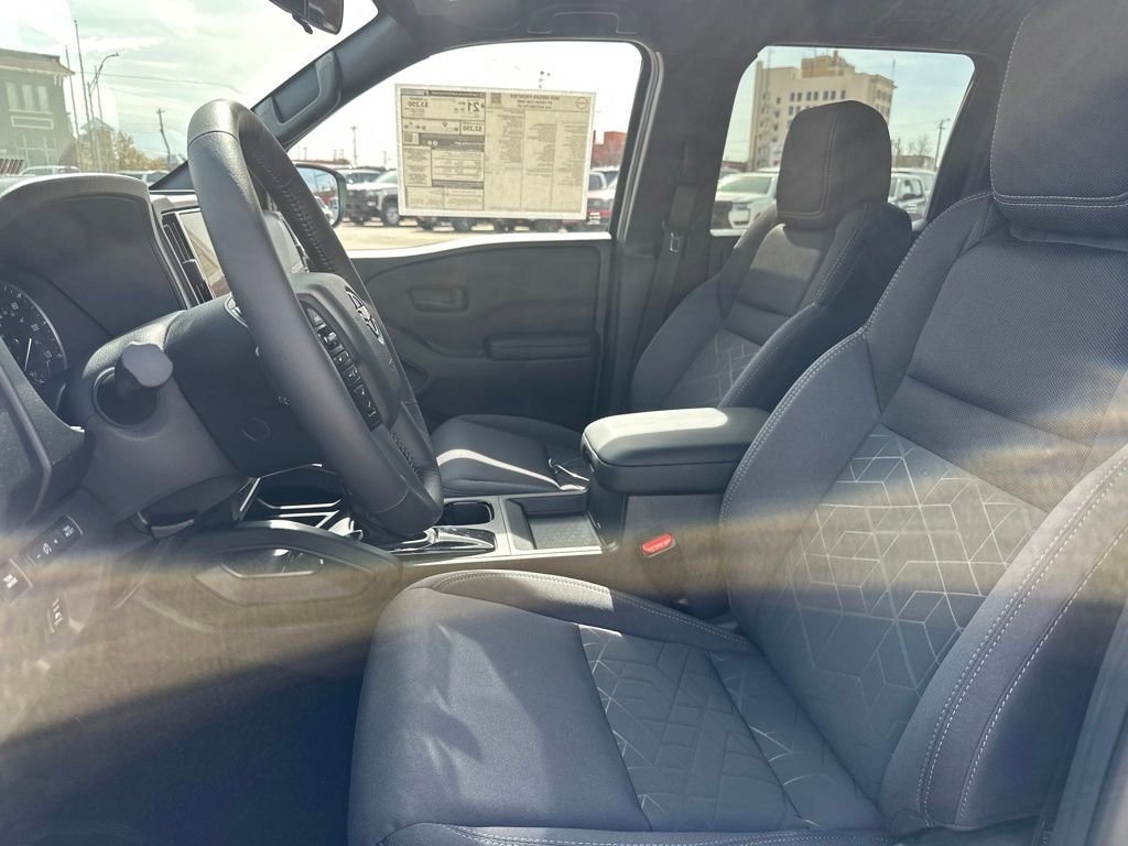 New 2026 Nissan Frontier SV w/ SV Convenience Package image 11