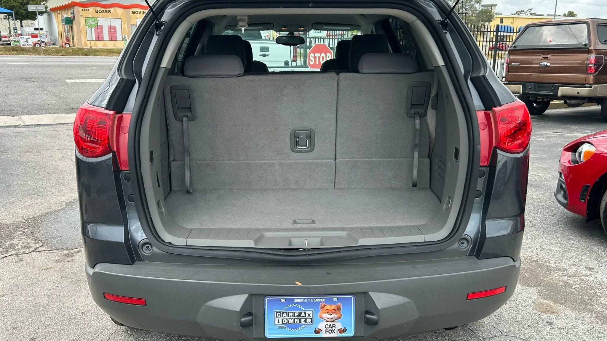 Used 2012 Chevrolet Traverse LS FWD image 8