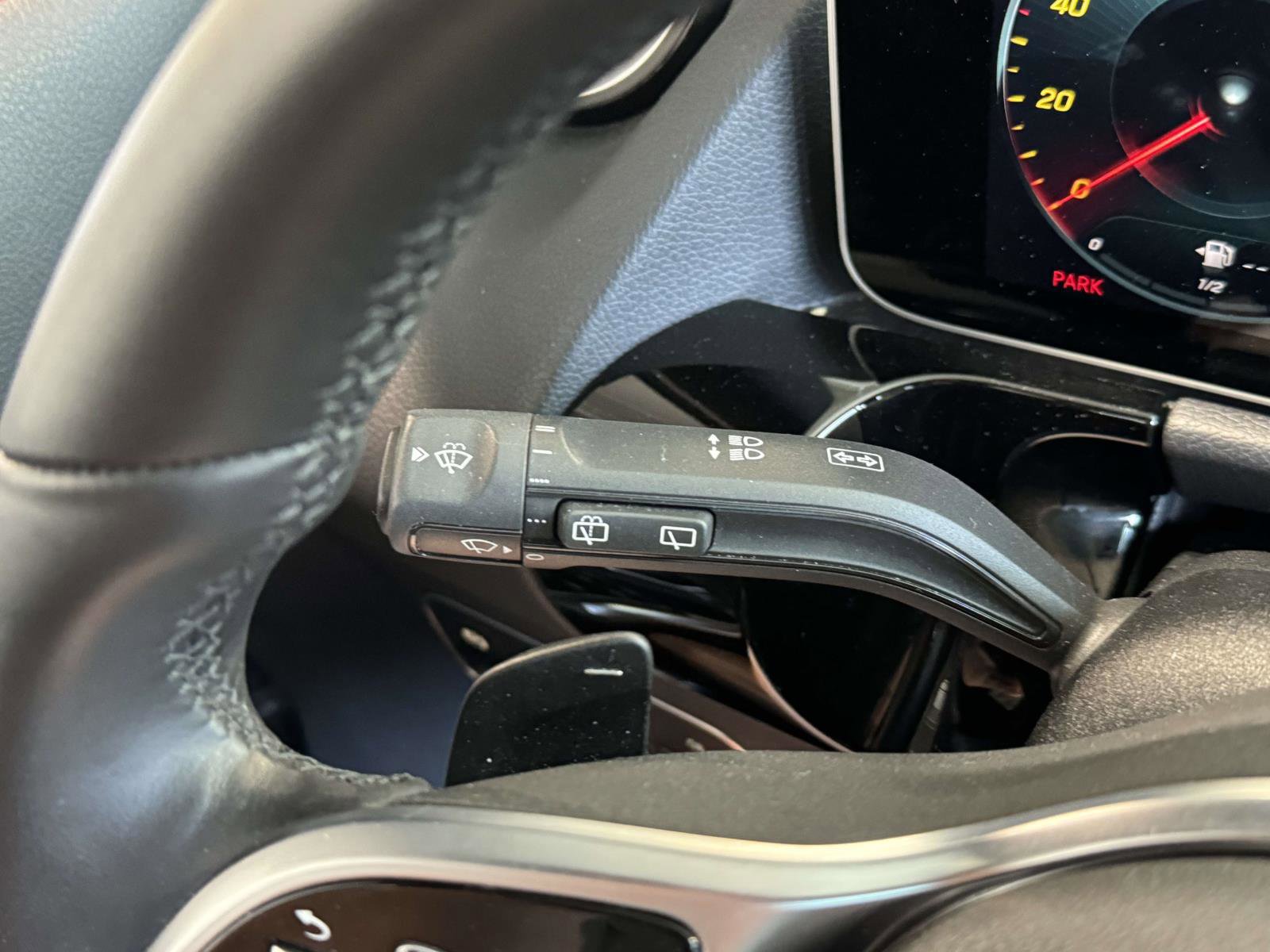 Certified 2021 Mercedes-Benz GLA 250 4MATIC image 19