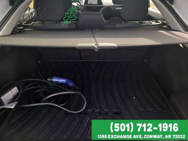 Used 2024 Toyota Prius Prime SE image 24