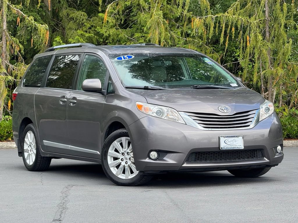 Used 2015 Toyota Sienna XLE w/ XLE Navigation Package AWD/4WD image 42
