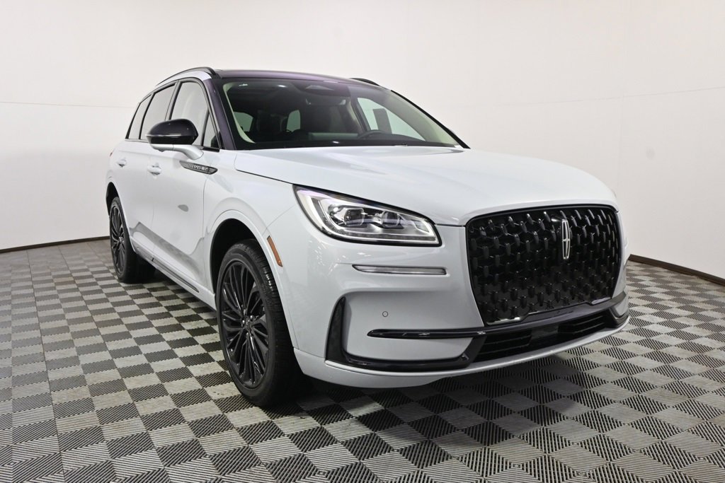 New 2026 Lincoln Corsair Reserve w/ Jet Appearance Package image 9